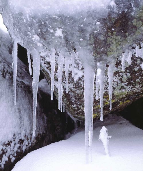 California, Icicles in the Cleveland NF